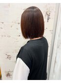 切りっぱなしボブ（40代女性）