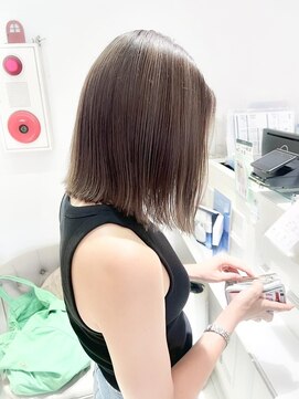 バブ バイネオリーブ(Bab by neolive) ボブ/ハイライト/ホワイトグレージュ/ミニウルフ/美髪