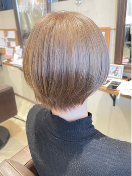 バグズ ヘアデザイン 桔梗が丘店(Baguz HAIR DESIGN)の写真/伸びてきても扱いやすい！styleにコダワリたいお客様からの満足度◎［ショート/ショートボブ］