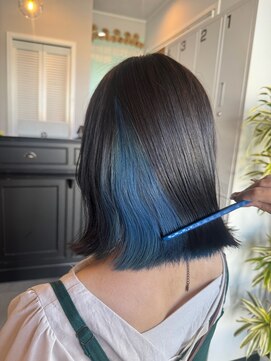 アウラヘアーサロン(aura hair salon) インナーカラー×ブルー