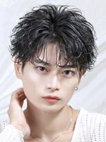 アイトーキョー 横浜(AI TOKYO)&nbsp;マッシュ/センターパート/波巻きパーマ/ツイストスパイラル/束感