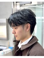 リベル(LIBER)&nbsp;センターパート/フェザーパーマ/ニュアンスパーマ/韓国風