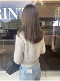 艶めく、グレージュカラー