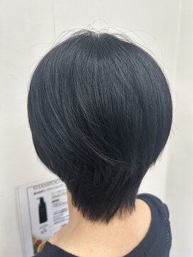 サロン ド ブレス(Salon DE Breath) 首が長く見えるショートウルフ