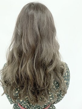 トリニティ(trinity) 【豊見城トリニティ】ブリーチ無しで作る明るめ大人グレージュ