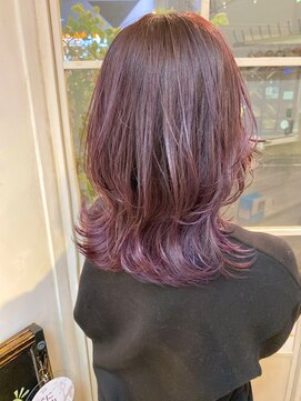 22年人気ヘアスタイルピンクバイオレット外ハネミディアム L シェノン Chainon のヘアカタログ ホットペッパービューティー