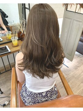 トルーフ(TLOOF) ブリーチ無しアッシュベージュ