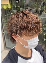 ブランコジーサウス(BLANCO G South) 波巻きスパイラルパーマ ツーブロック マッシュウルフ 骨格補正