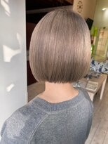 ヘアーデザイン ラクーナ(hair design La cuna) 切りっぱなしボブ×ペールベージュ