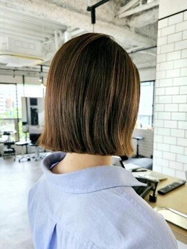 エイス 梅田 中津(Ace) プツッとボブ