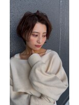 アンダーバーホワイト 天神店(_WHITE) ショート透明感カラー/シースルーバング/顔まわり／レイヤー