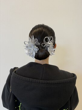 アンソメット 上津店(UN SOMMET) タイトシニョン