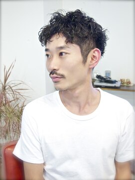 ユノ(juno) ツーブロック★ハードツイストパーマ