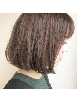 アオヘアーガーデン(ao hair garden) ナチュラルワンカールボブ×カシスグレージュ