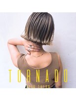 トルネード(TORNADO)&nbsp;外国人風耳掛けボブ ハイライトバレイヤージュ グレージュ