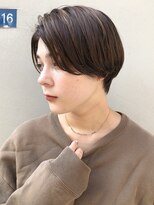 ミィ 表参道(mee.)&nbsp;【mee.】 前髪長め 襟足スッキリショート