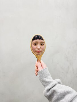 トゥコ(tuco) 手鏡に合うボブ