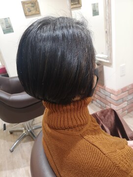 ルシードスタイル クリザンテーム 艶髪ショート