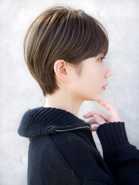 エインアンリー 表参道(AIN.ANLY.) 前髪あり大人ショート20代30代40代【AIN.表参道】川原大地