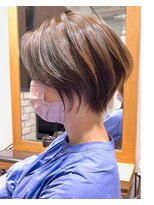 アヴァロン(AVALON)&nbsp;絶壁解消×くびれ×30代40代50代×ひし形大人ショートボブ永