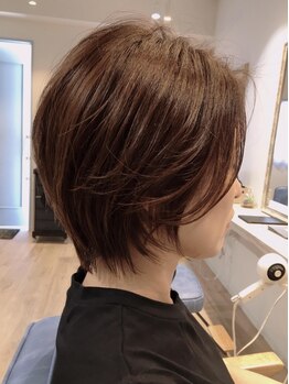 ヘアー リゾート グロウ(hair resort GROW)の写真/【緑橋駅すぐ】1人1人の骨格に合わせた≪ミリ単位のこだわりカット×360度おしゃれ≫なStyleが叶う◎