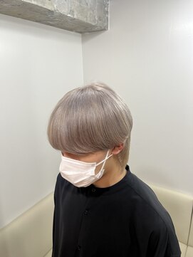 アイトーキョー 渋谷(AI TOKYO) シルバーベージュ