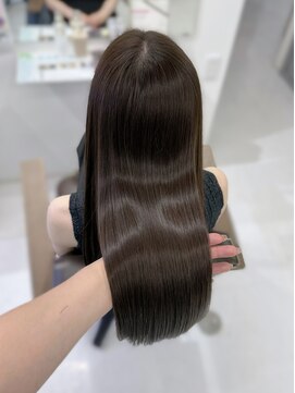 ハピネス 梅田茶屋町店(HAPPINESS) 韓国風/レイヤーカット/顔周り/顔まわり/髪質改善/ベージュ