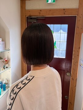 小顔ぱつっとボブ11.27