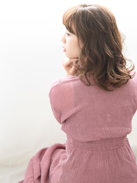 ヘアーサロン ラフリジー(Loufreasy) ゆるふわミディ × 【イルミナカラー】でブランジュカラー