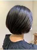 ショートボブ