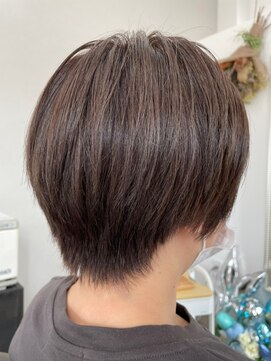 シークレットベースエヌ(Secret Base N) 襟足スッキリ大人キレイなショートボブ 30代40代50代