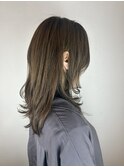 切りっぱなしセミロング☆