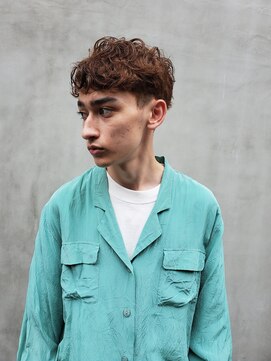 ガーランド (Garland) レイヤーショート×刈り上げマッシュ