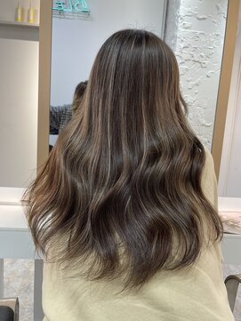 ブレンド 渋谷(BLend) ハイライトカラーマチルダボブインナーグレージュ前髪