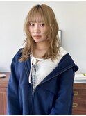 ブリーチカラー顔周りレイヤーカットロングレイヤー