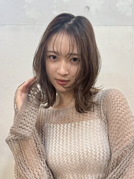 ファルベ(Farbe) ミディアムヘア/暗めカラー/グランマッシュ/デザインカラー