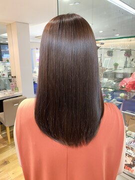 シーン(SCENE) 髪質改善/縮毛矯正/レイヤーカット/セミロング/伸ばしかけヘア