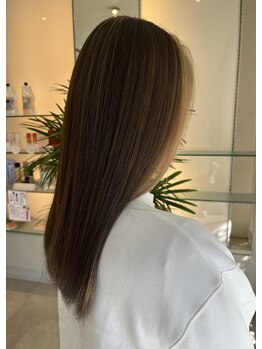 サンサーラ 屋島店(SAMSARA)の写真/インナーカラーでさりげなく、フレーミングカラーで大胆に！ケアブリーチでダメージを最小限に抑えます♪