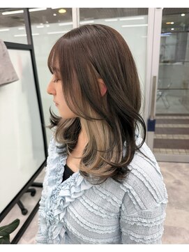 ジゼル 栄 矢場町(Giselle) RENYA インナーカラー ホワイトベージュ デザインカラー