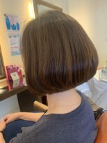 アリーナ 緑が丘店(arena) 白髪染めに見えないベージュカラーな柔らかボブ