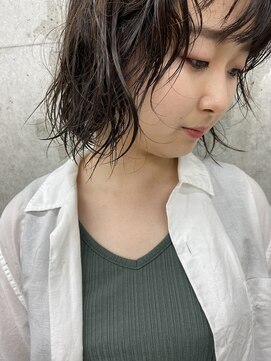 カフネ ジュントス ヨロ(Cafune' juntos YOLO) くせ毛を生かしたBOB