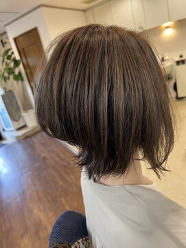 ヘアー バイ ミーズ(hair by Mii’s) くびれボブ