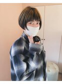 アンブレラカラーのショートボブ