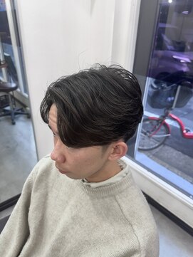 ノイ 経堂(noi) センターパートパーマ