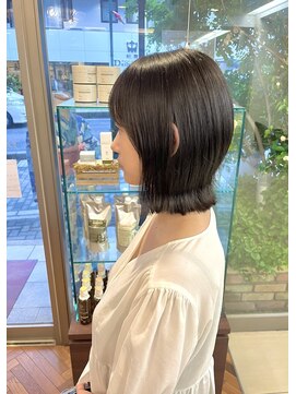 ファーレンピュアスウィート(fahren-pure-suite) 切りっぱなしボブ