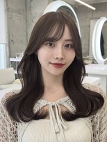 フォンズ(FONS)&nbsp;トレンドレイヤーロング ニュアンスカラー グレージュカラー