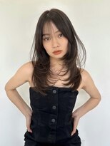 スティロ(stylo)&nbsp;レイヤーカットハイライトショートヘアイルミナカラーオージュア