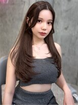 シーシンジュク 新宿南口(Sea shinjuku)&nbsp;アッシュカラー×ウェーブヘア[韓国/前髪/新宿/レイヤーカット]