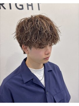 ブライト(BRIGHT) マッシュ緩めスパイラルパーマ静岡メンズパーマ