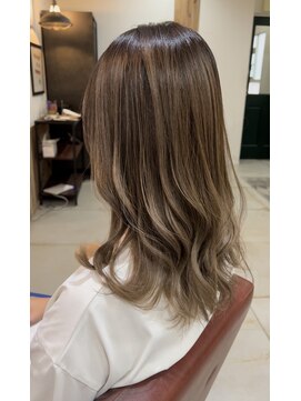 ノーム 横浜(NORM) サンドベージュ